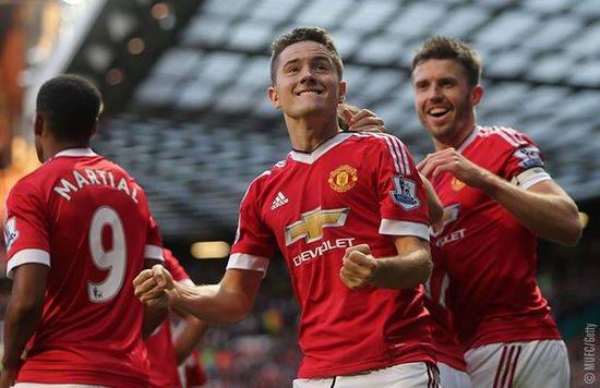 响他在球队 响他在球队